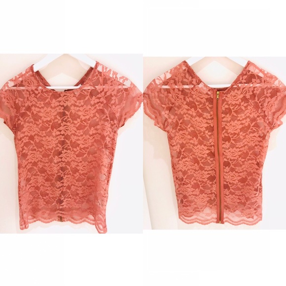 Tops - Lace Top Zipper in Back